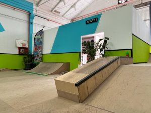 modulo de rampa en bajada del nido skate house