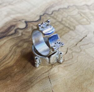 ANILLO DE PLATA SKATE